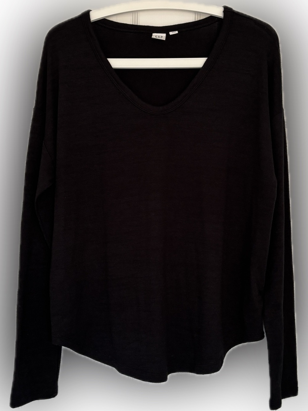GAP Black V-Neck Long Sleeve Top